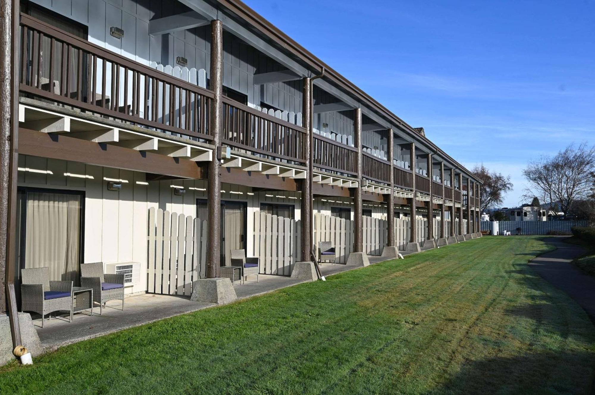 Edgewater Inn And Suites, Ascend Hotel Collection Coos Bay Luaran gambar
