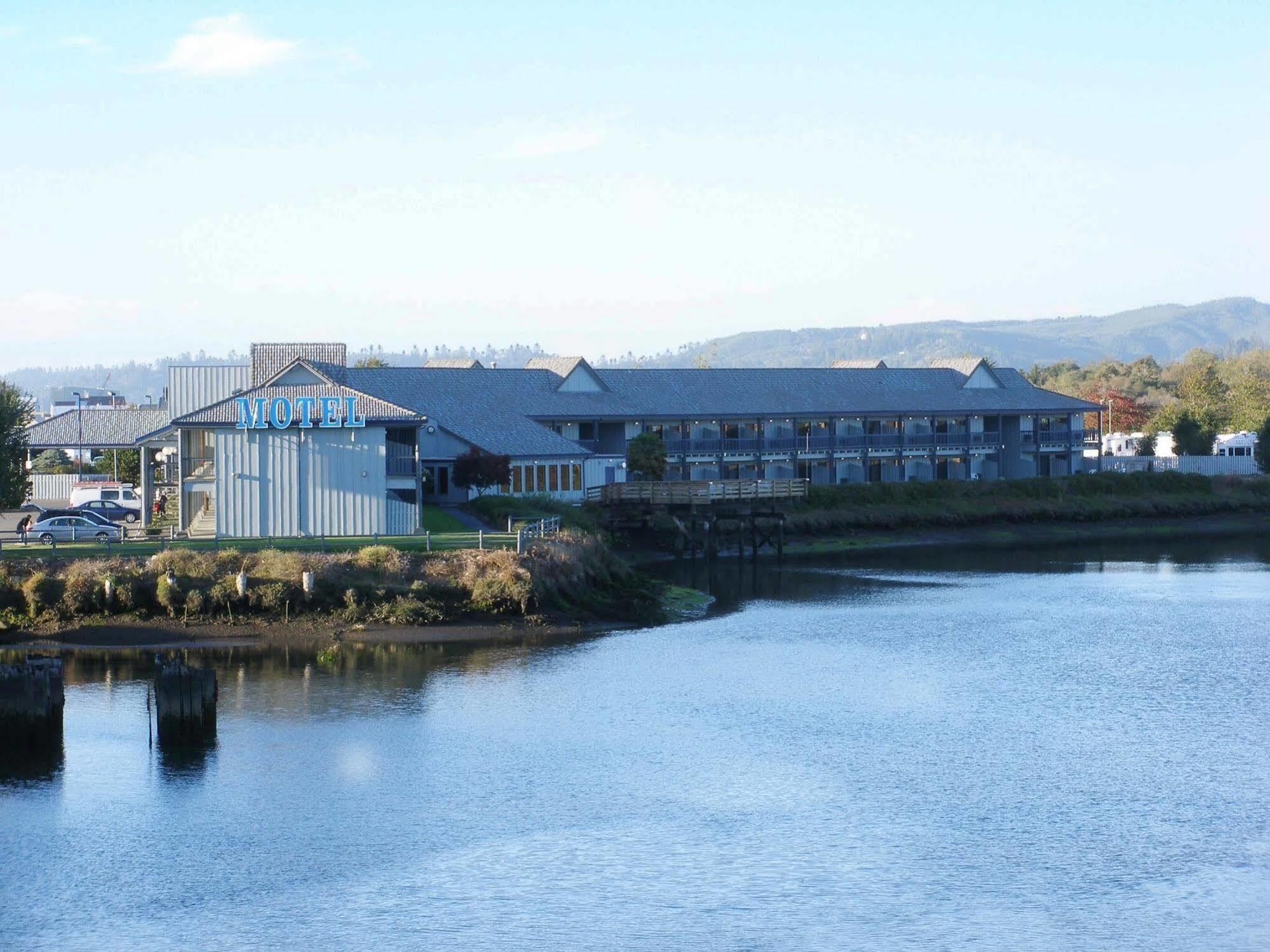 Edgewater Inn And Suites, Ascend Hotel Collection Coos Bay Luaran gambar